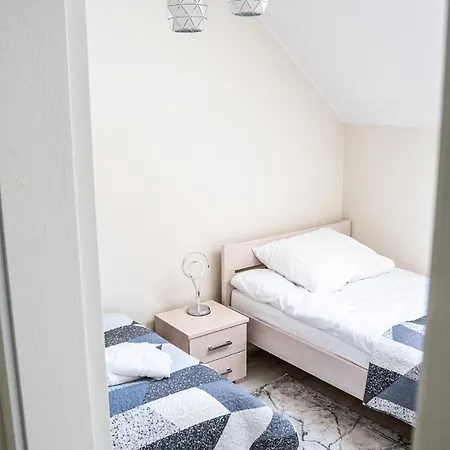 Dom Nad Zatoka Tatil Evi